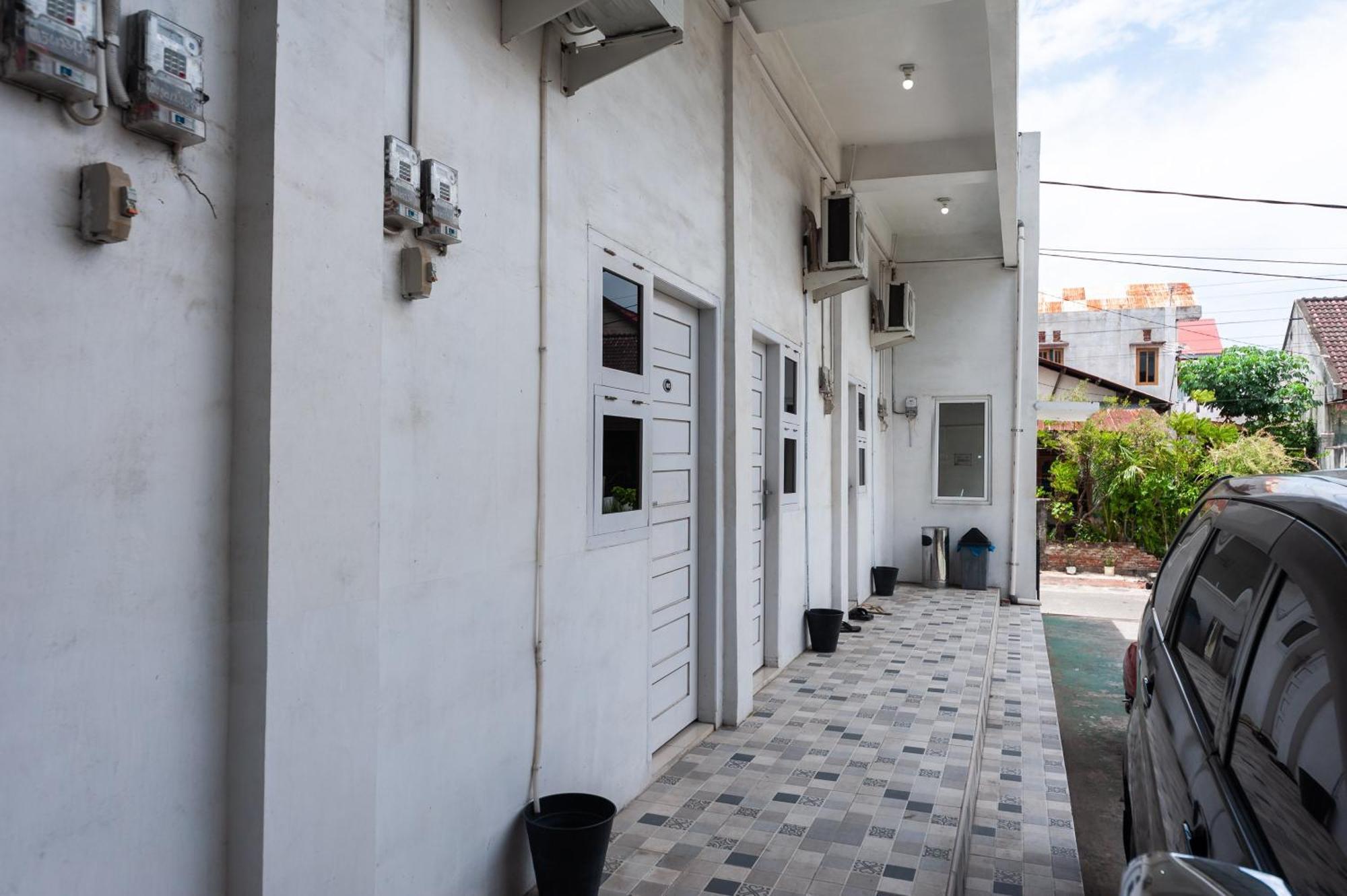 Reddoorz Syariah Near Rsud Zainoel Abidin Banda Aceh Hotel Exterior photo